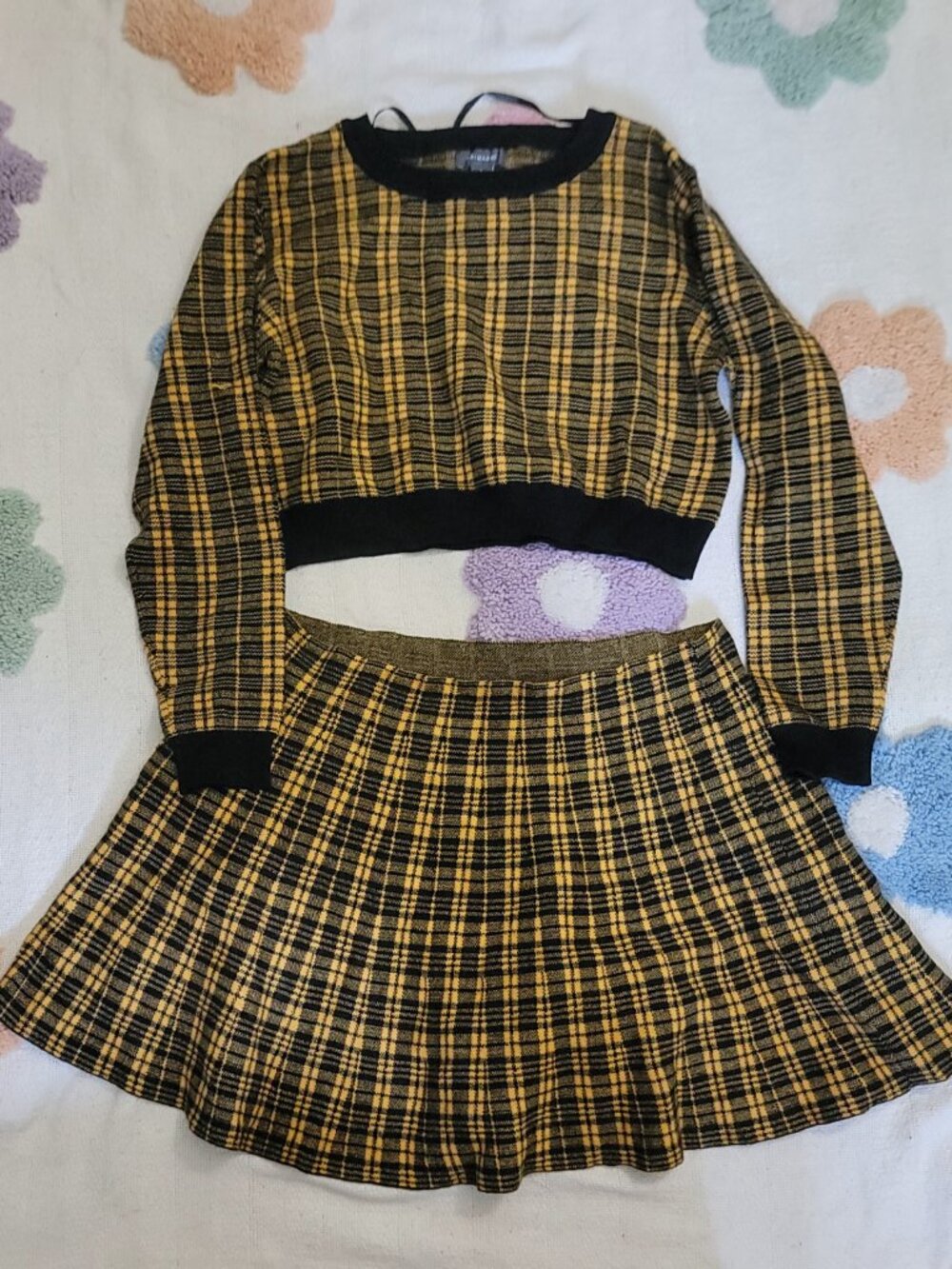 Primark Top & Skirt Yellow Plaid Outfit